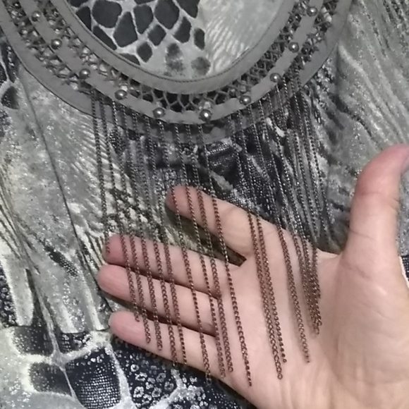 Top - Picture 3 of 6